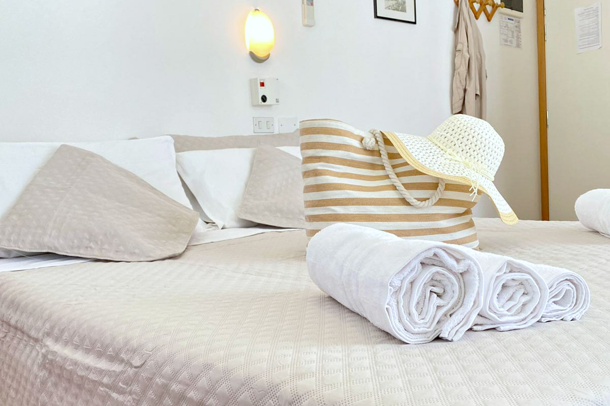 albergo sabrina miramare